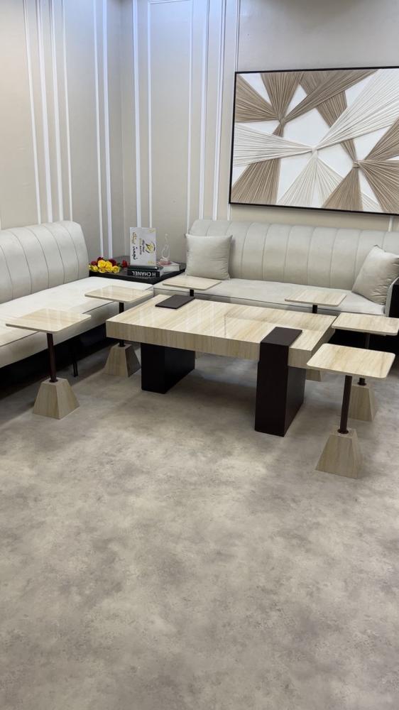 Set of coffee tables with alternative marble
