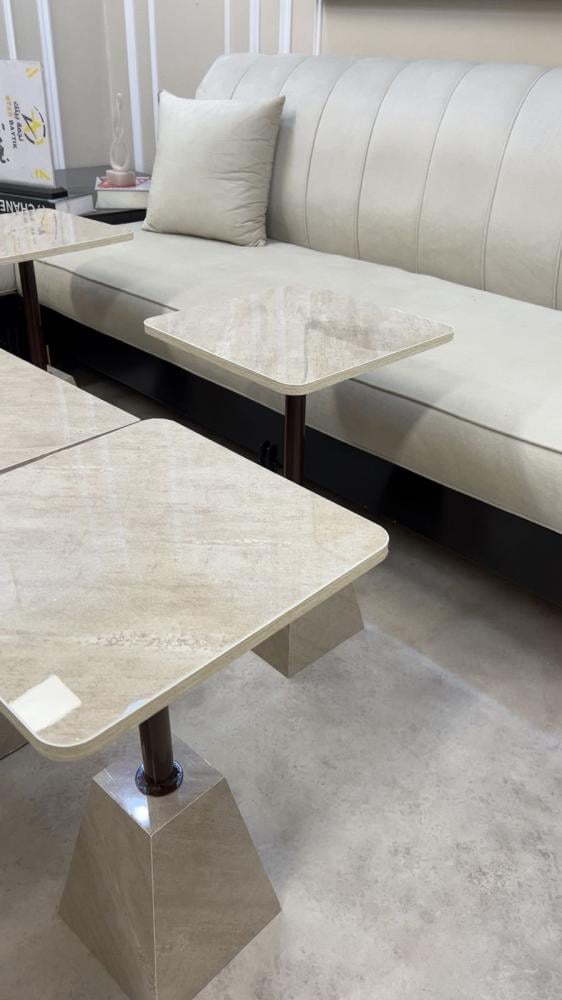 Set of coffee tables with alternative marble