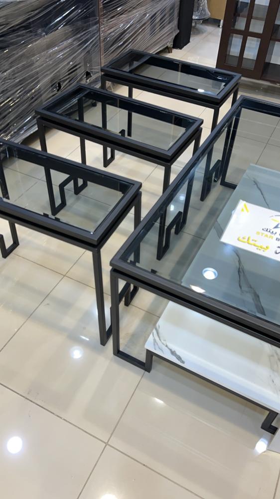 Set of coffee tables
