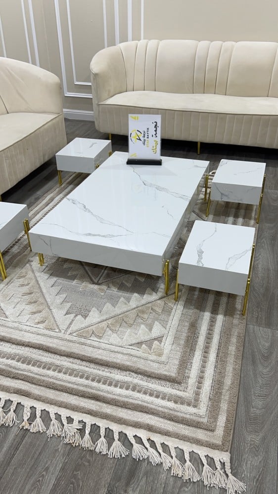 Floor tables