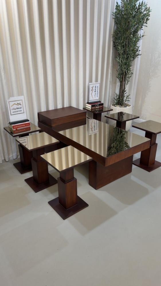 طقم طاولات ضيافة
