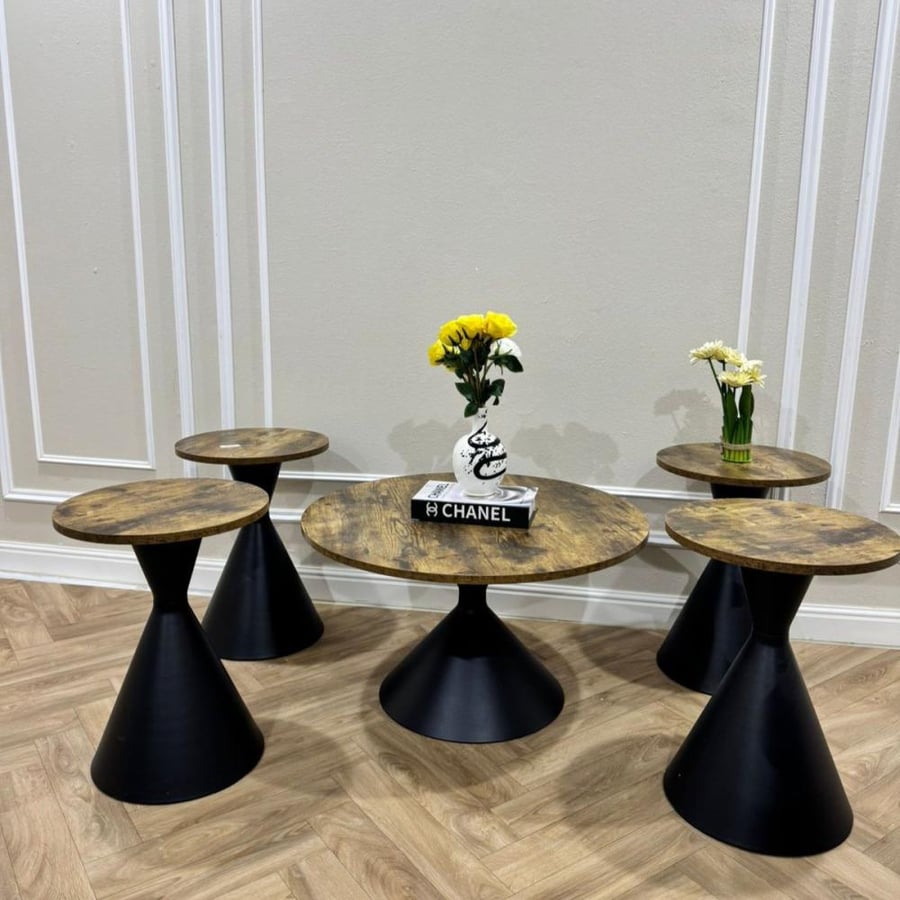 Round 5-piece wooden color beige table with black base