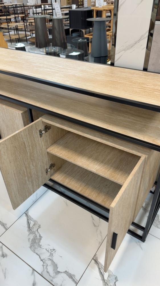 Wooden buffet entrance