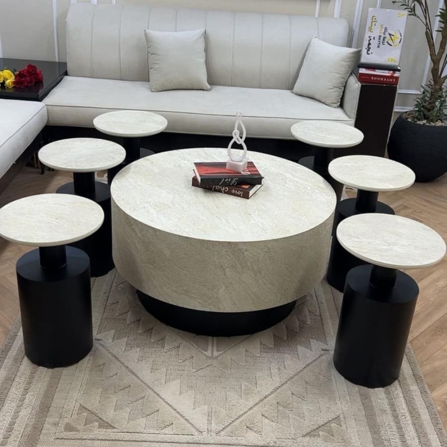 Table set with alternative stone