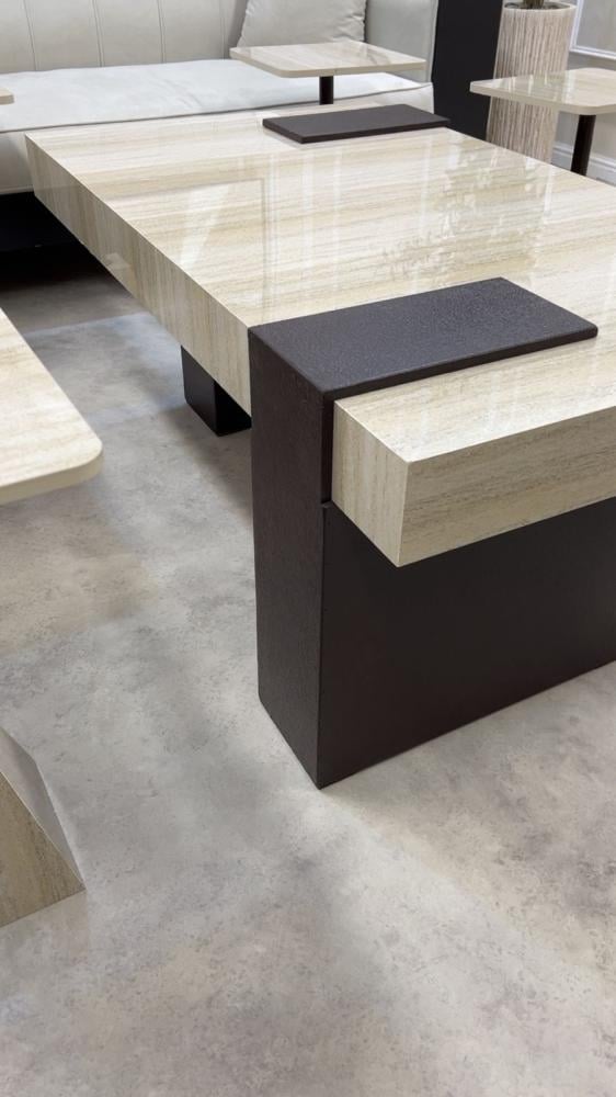 Set of coffee tables with alternative marble