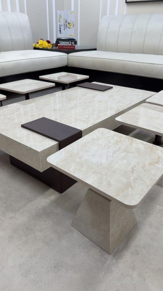 A set of coffee tables, alternative, ground level