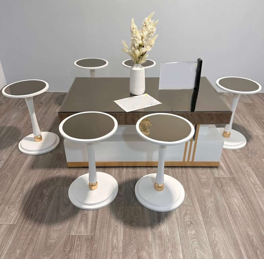 Reception tables