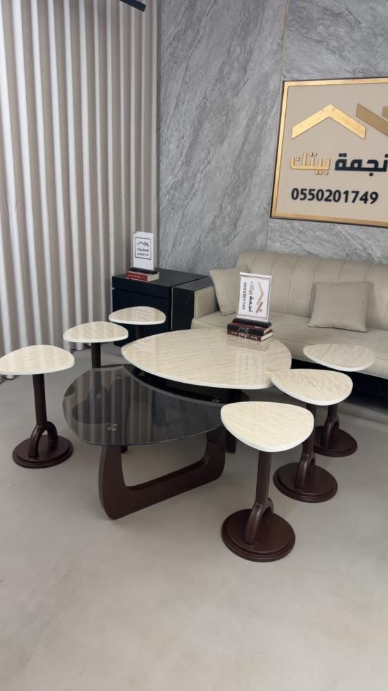 طقم طاولات ضيافة