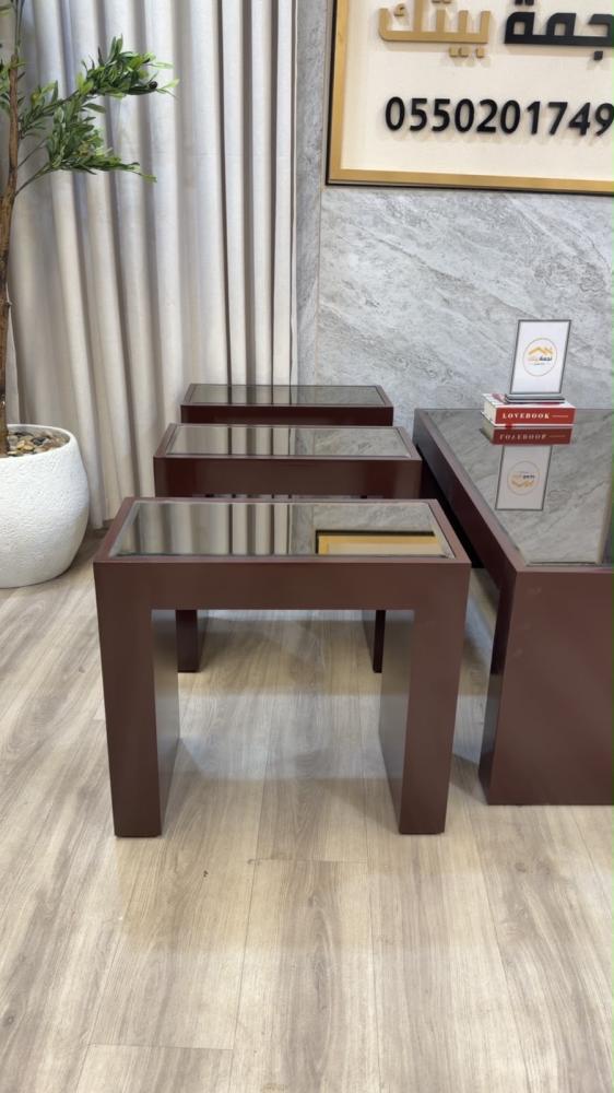 طقم طاولات ضيافة