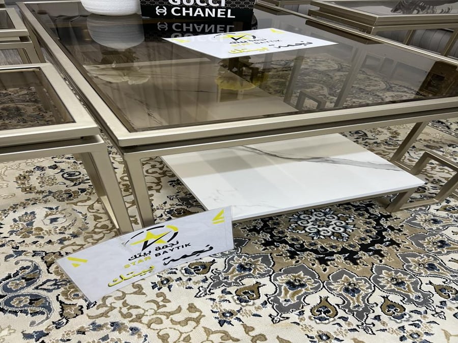 طاولات ضيافة