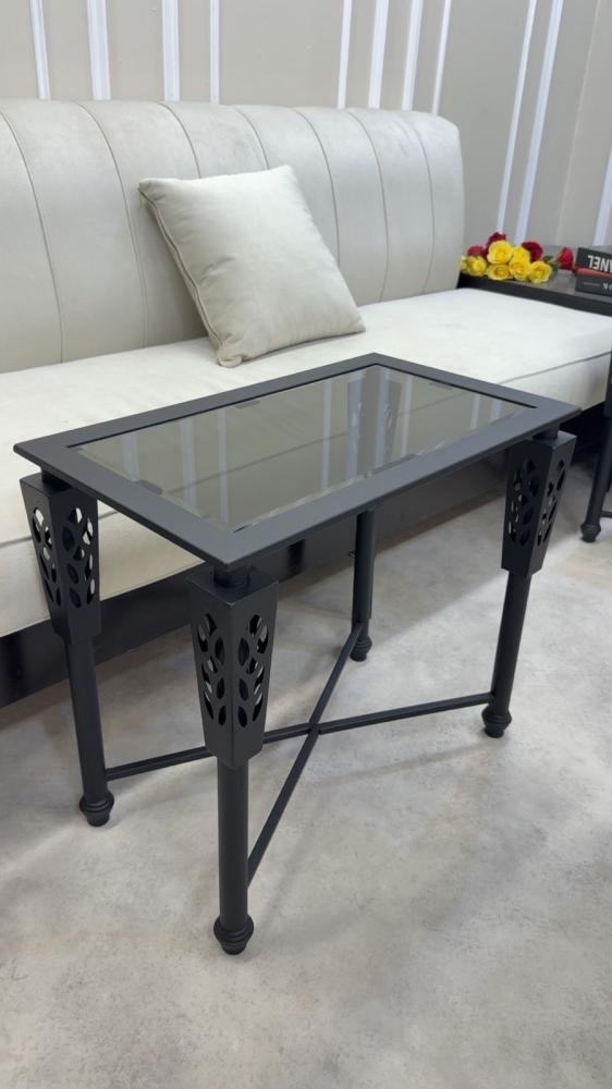 Single service table