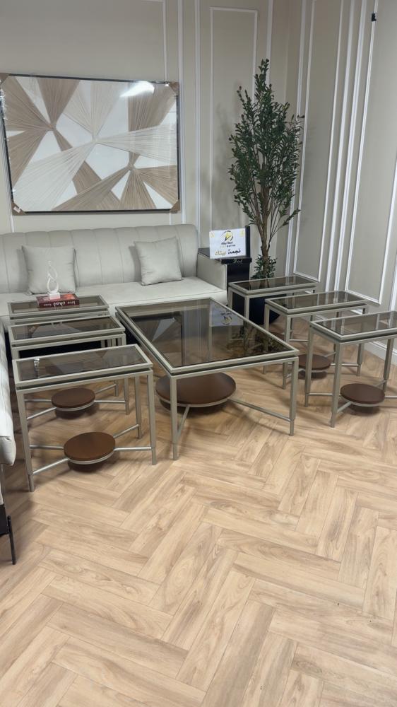 Set of coffee tables