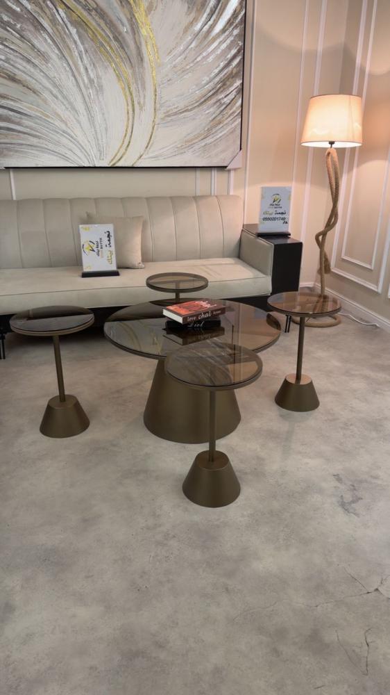 Set of coffee tables