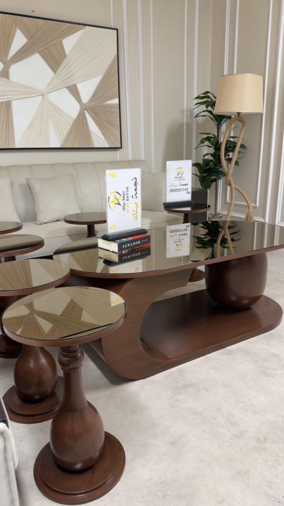 Set of coffee tables