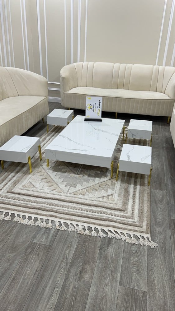 Floor tables