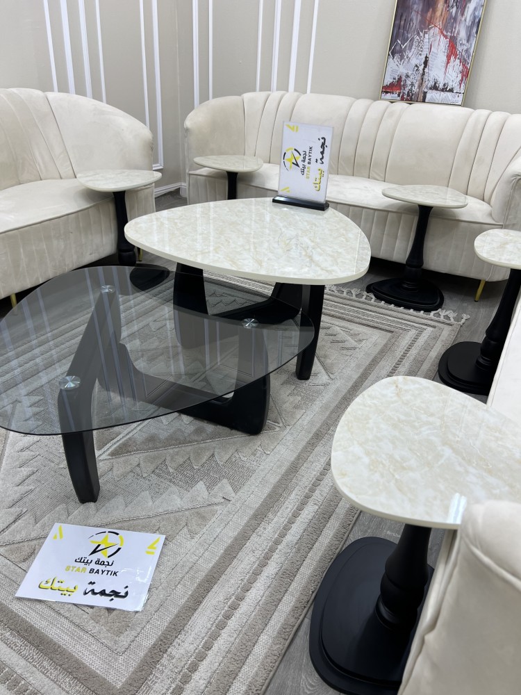طاولات ضيافة