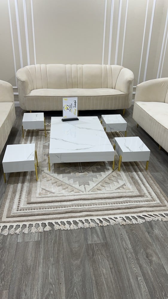 Floor tables
