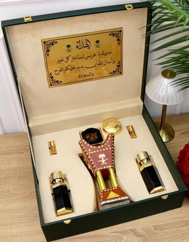 بوكس هدايا رجالي فخم - الطيب الملكي من هدايا درعا