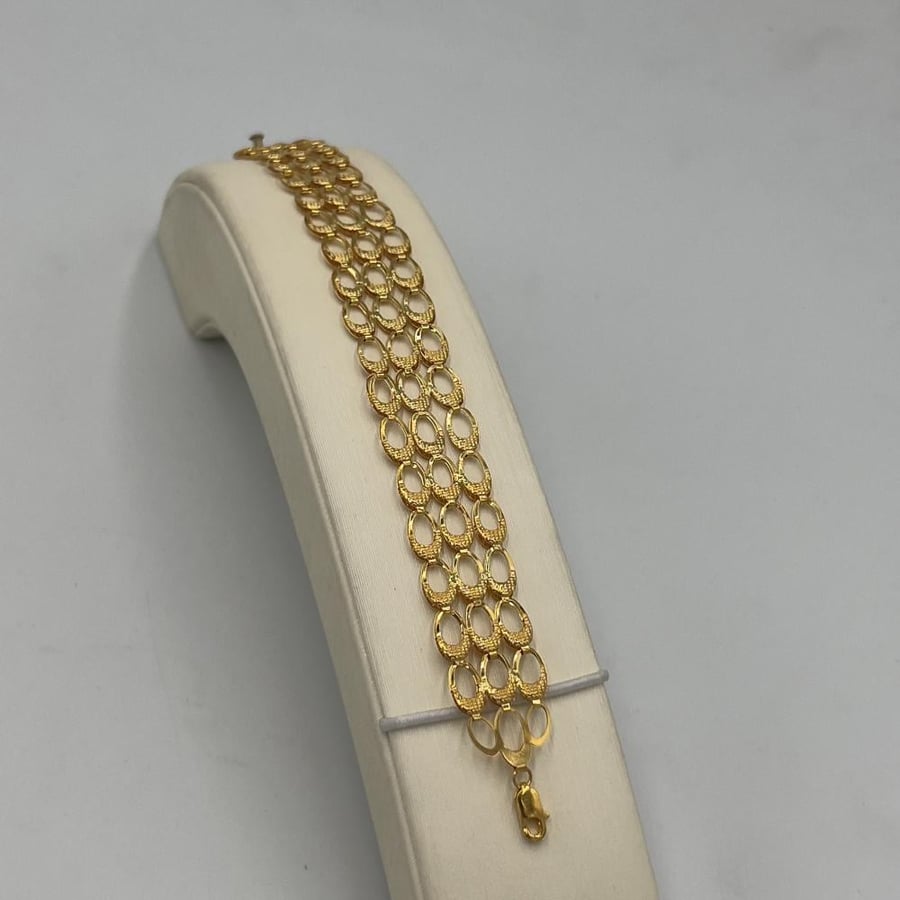 اسوارة ذهب عيار 21 وزن 5.88جرام