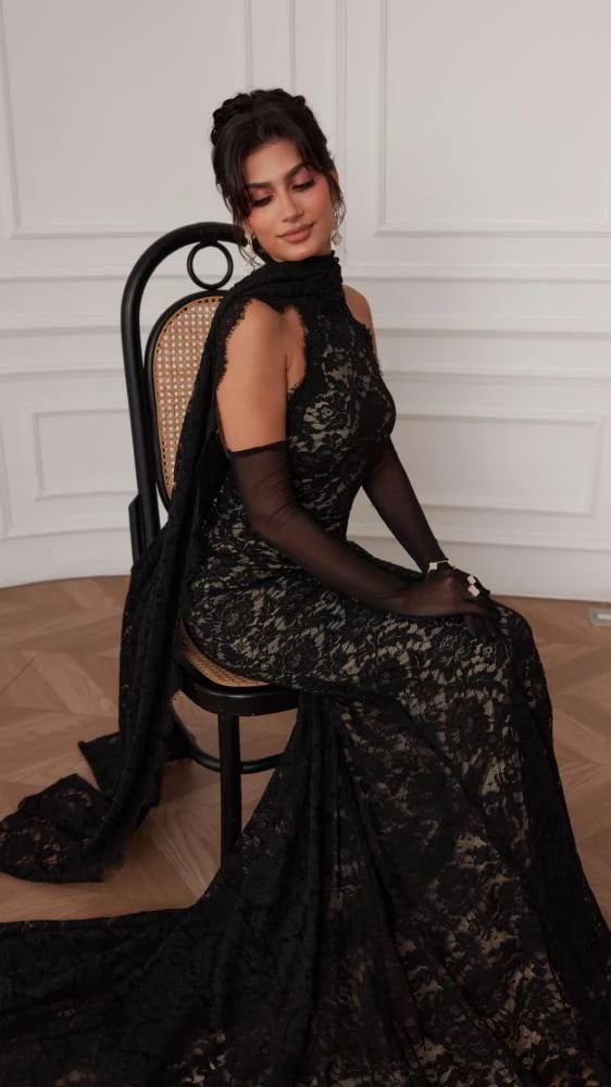 Noir Lace