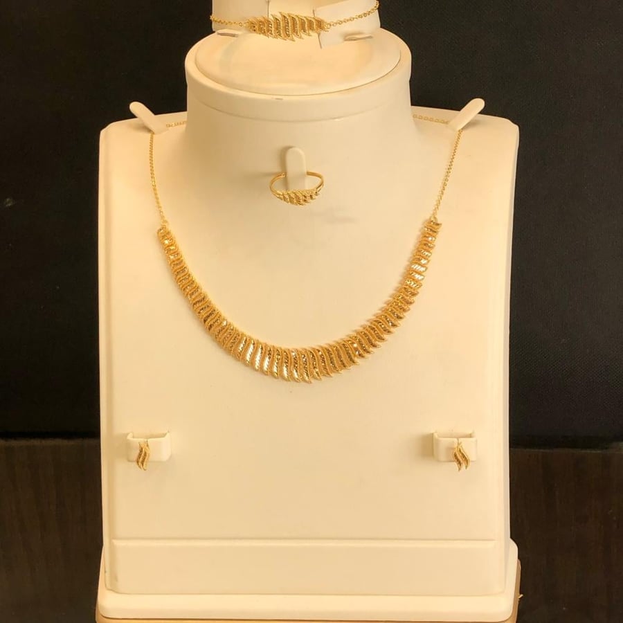 طقم ذهب عيار21