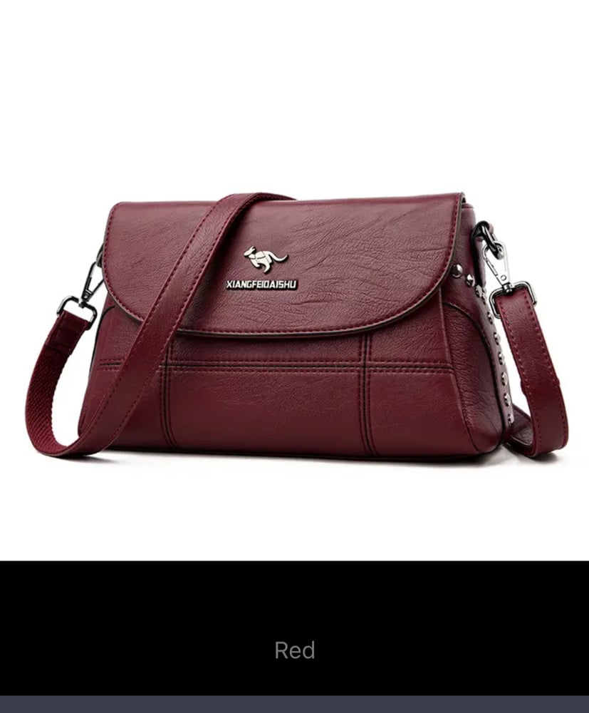 Elegant soft leather shoulder bag from Kross classic Italian style