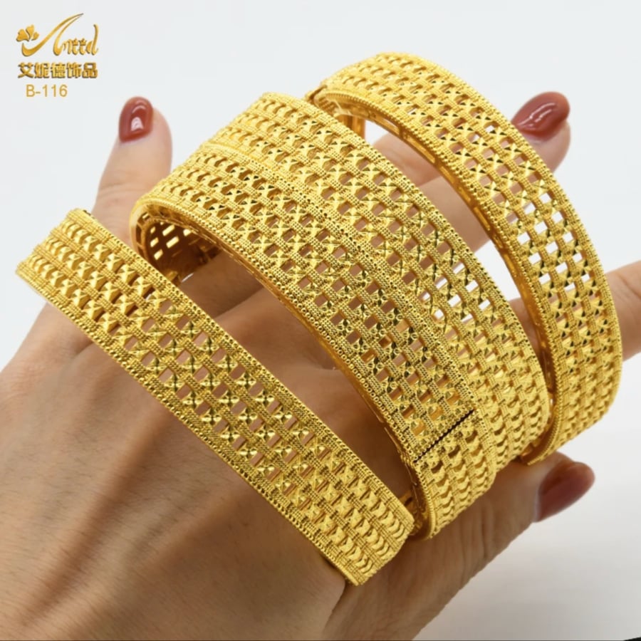 طقم حبتين اساور مطلي باالذهب  عيار ‏24k