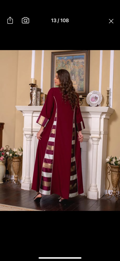 Printed kaftan with embroidery, pocket, V-shaped collar