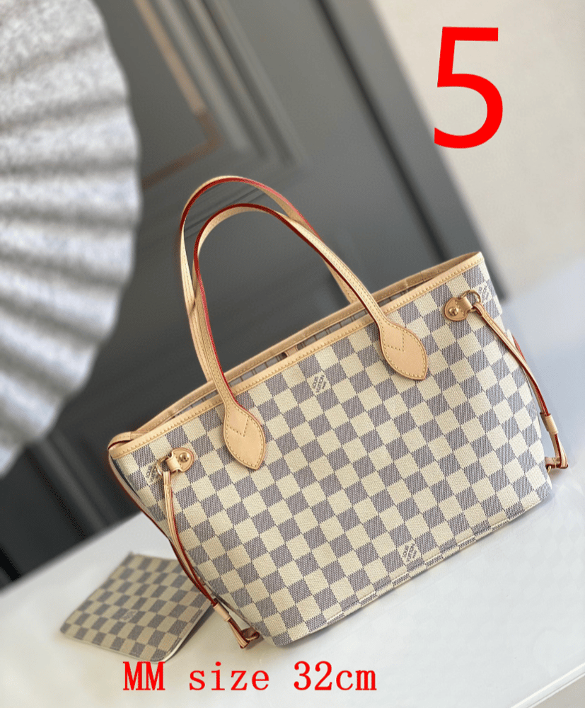 حقيبة كروس عالية الجودة بتصميم كلاسيكي منقوش حقيبة سلسلة نسائية من POCHETTE FELICIE ثلاثة في واحد من الجلد للنساء