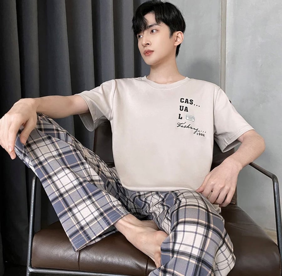 Men's pajamas set size large 4XL comfortable sleepwear made of cotton for summer elegant pajamas for men loose sleepwear suit
