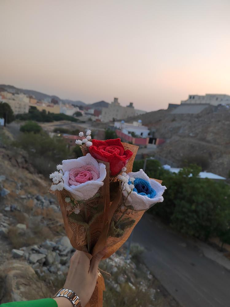 وردة جوري بالكروشيه