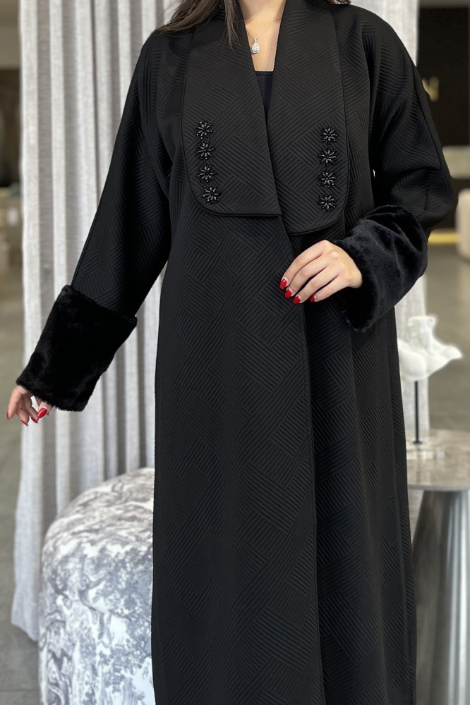 عبايات لكل المناسبات