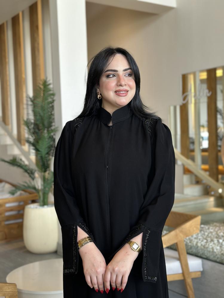 عبايات بأسعار مناسبة لجميع الفئات