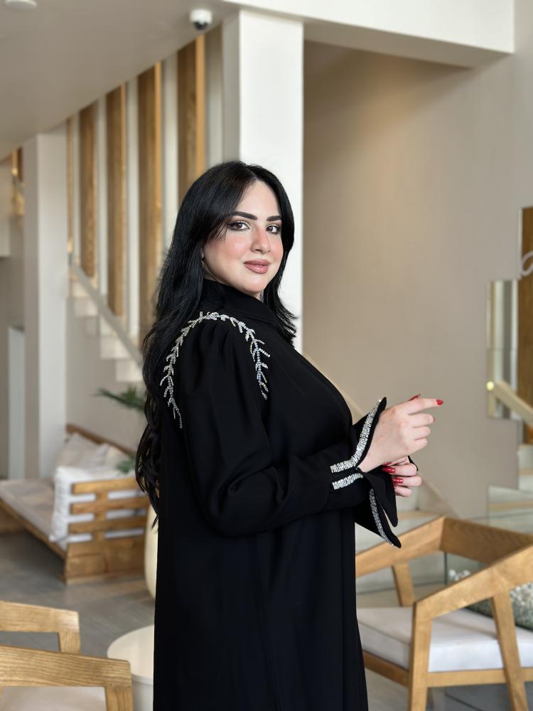 عبايات بأسعار مناسبة لجميع الفئات