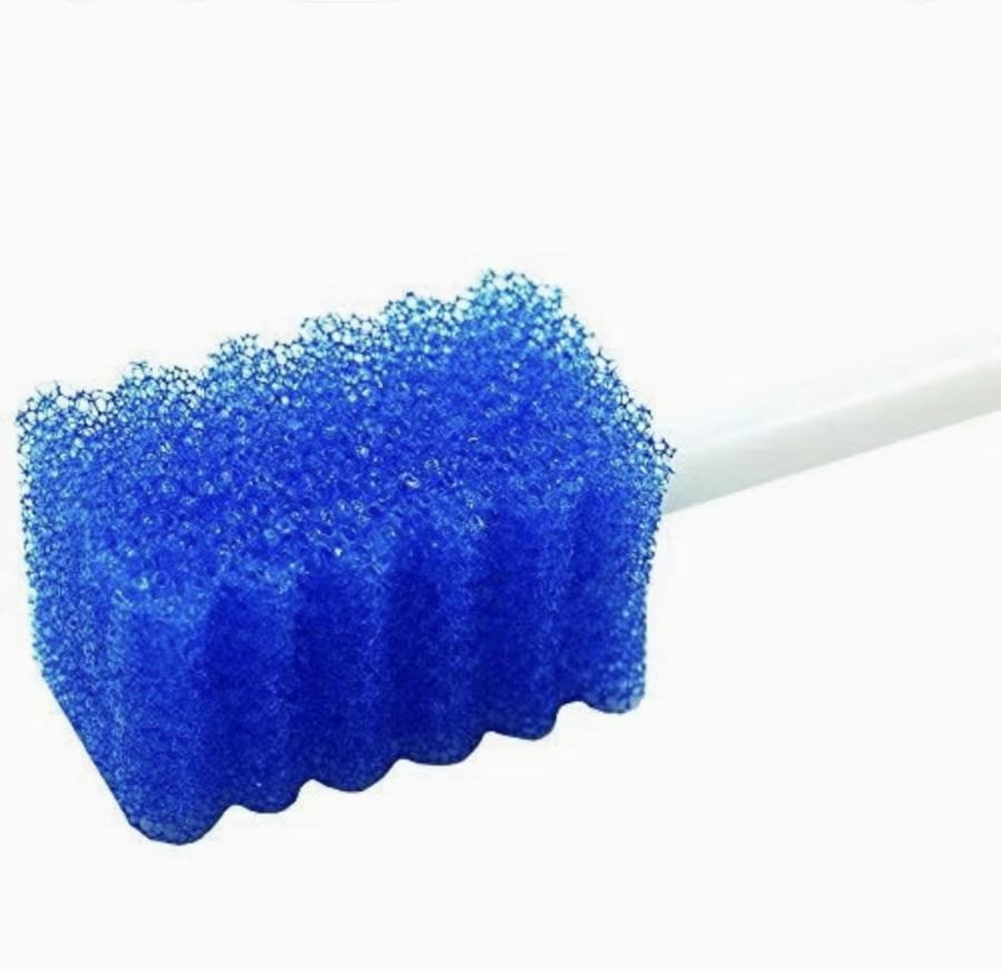اعواد مسحة فمويه من ميد لا ين دينتيبس ، 250 قطعة . لون ابيض Medline Dentips Oral Swabs
