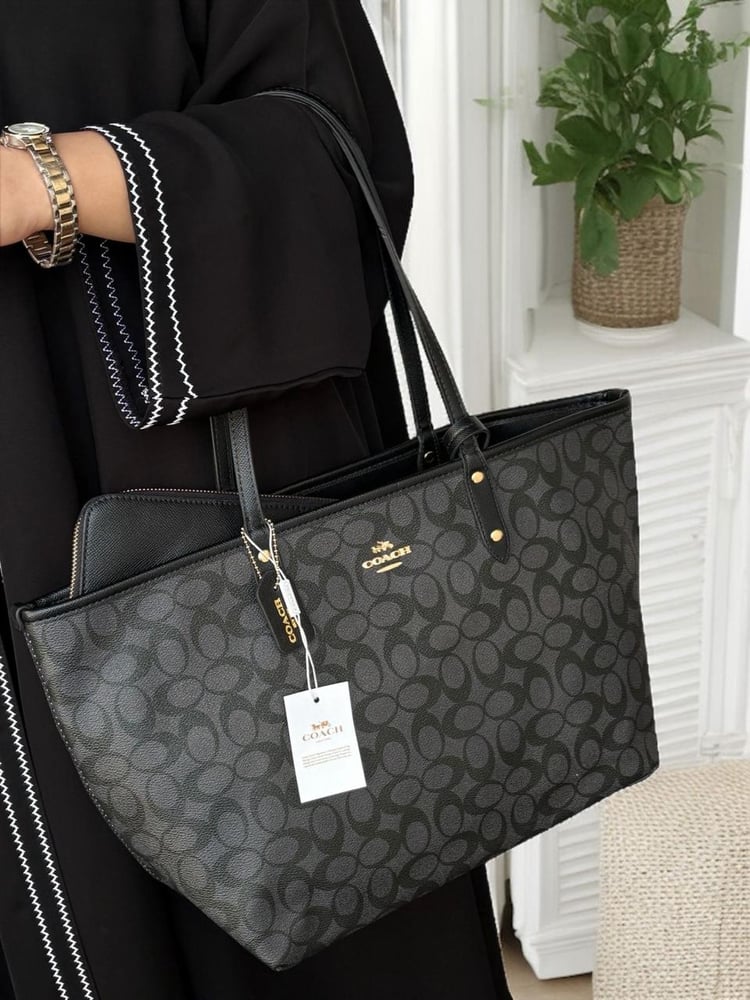 Large Coach brand bag