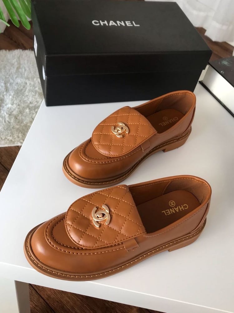 شوز ماركه شانيل