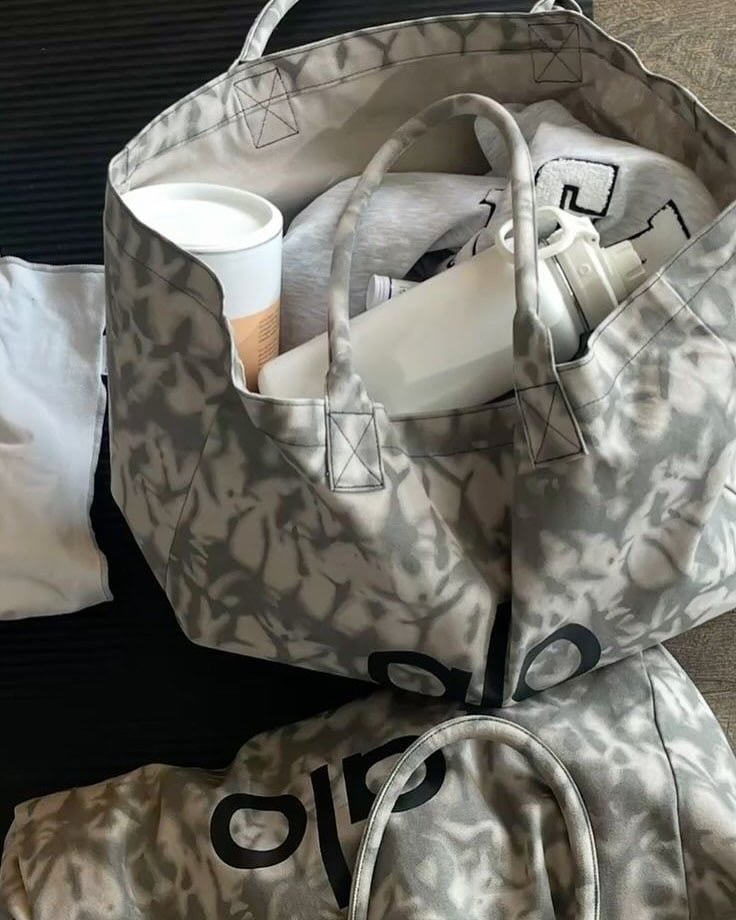 شنطه ماركه alo