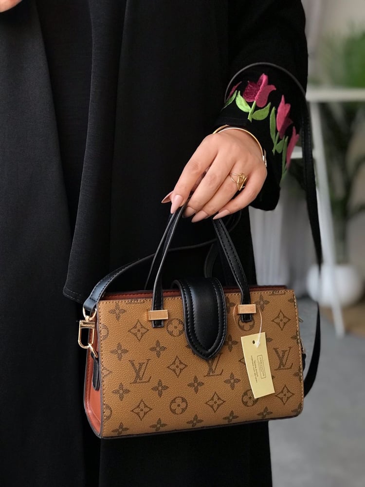 شنطه ماركه لويس فيتون