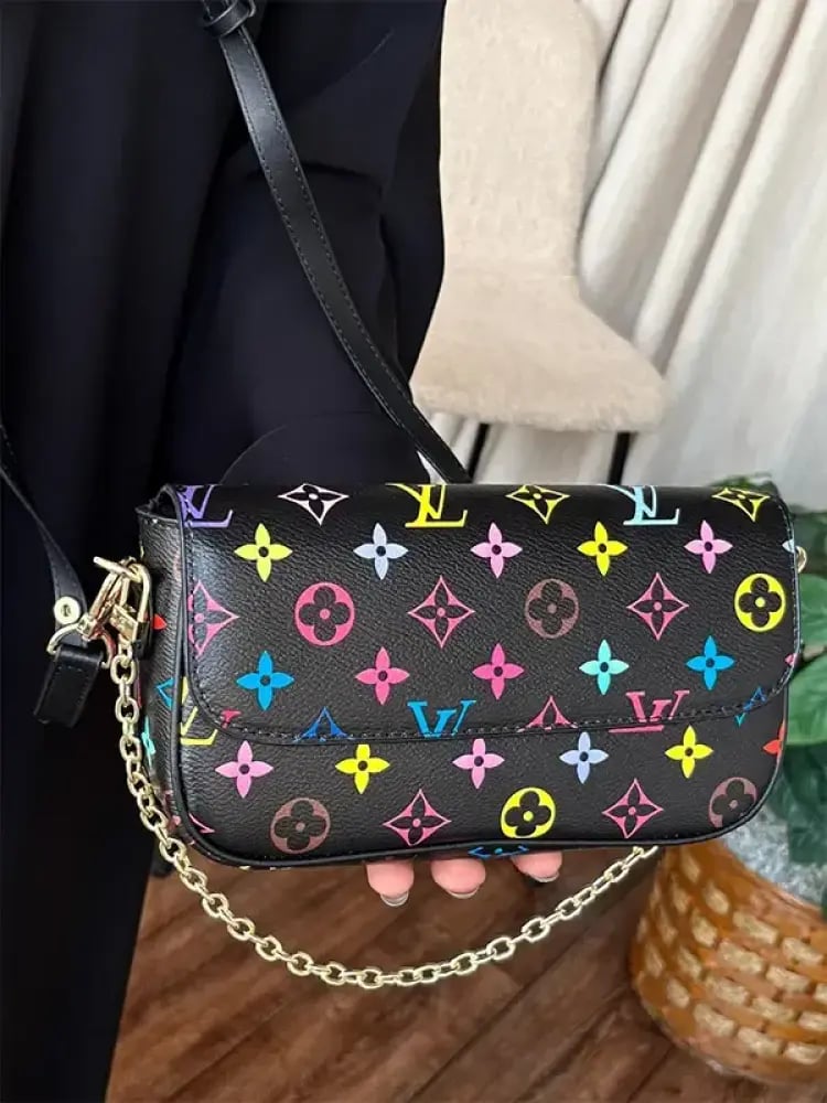 شنطه ماركه لويس فيتون صغير