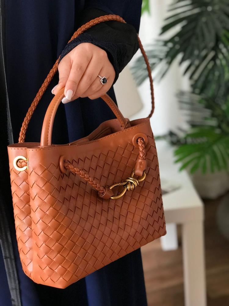 شنطه ماركه بوتيغا