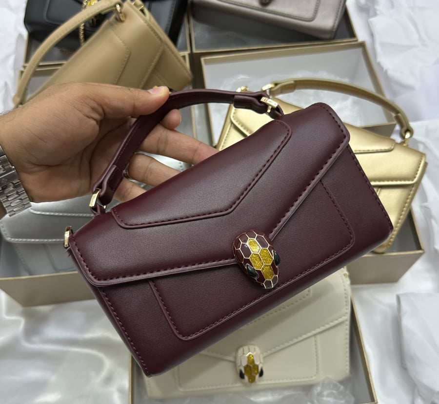 شنطه ماركه بولغاري
