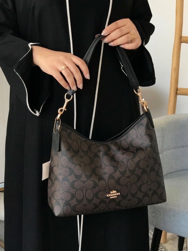 شنطه ماركه كوتش