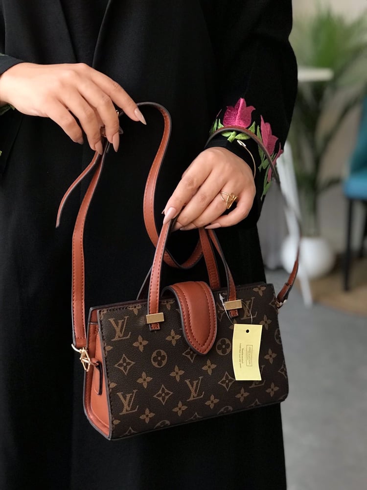 شنطه ماركه لويس فيتون