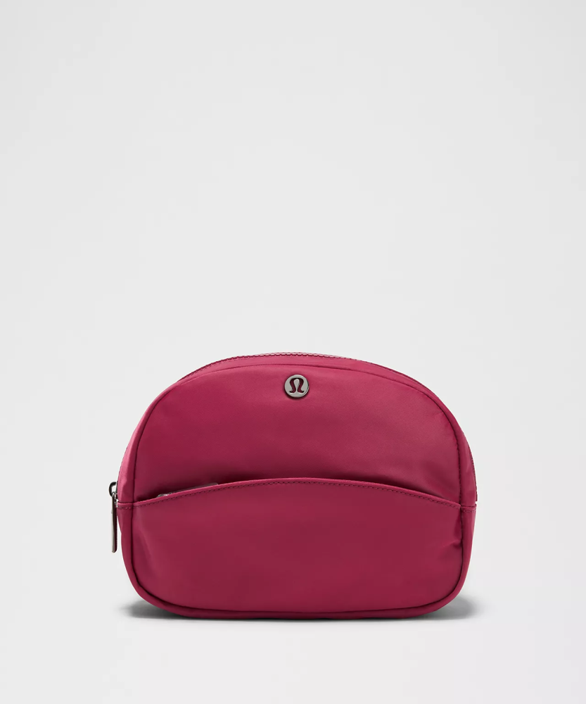 City Essentials Pouch 4L
