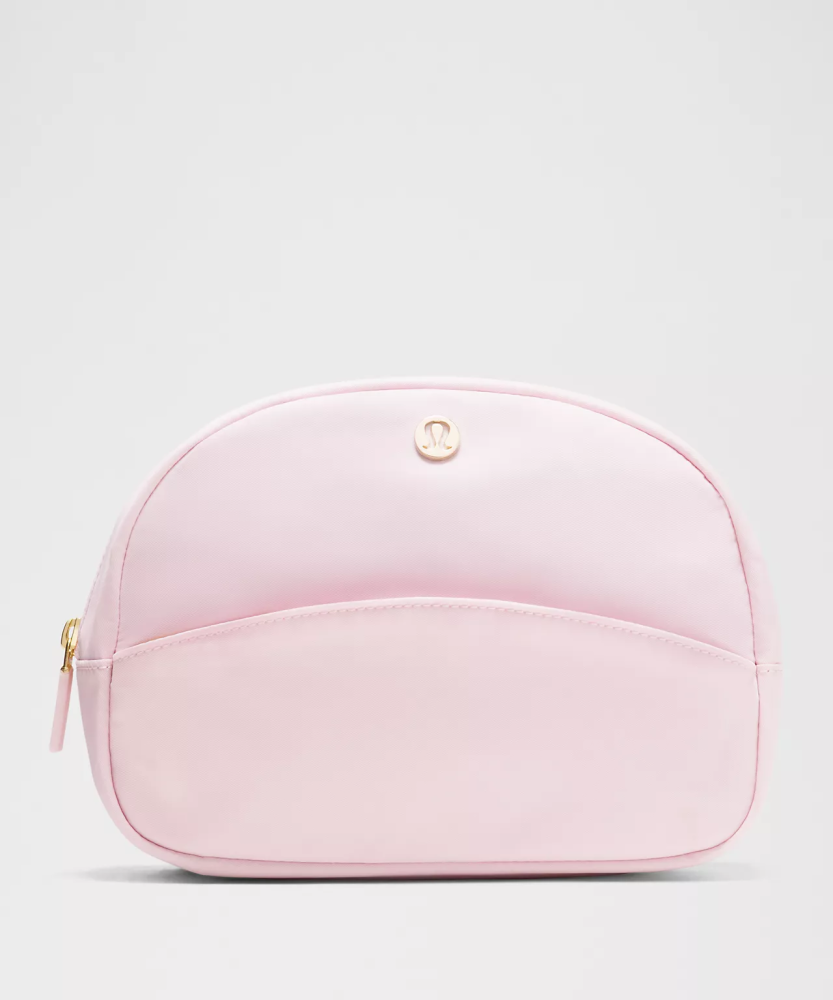 City Essentials Pouch 4L