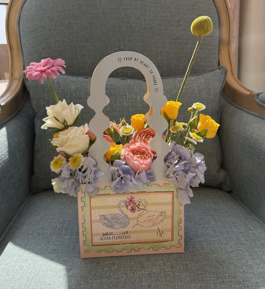 بوكس ورد ويمسي - whimsy flower box