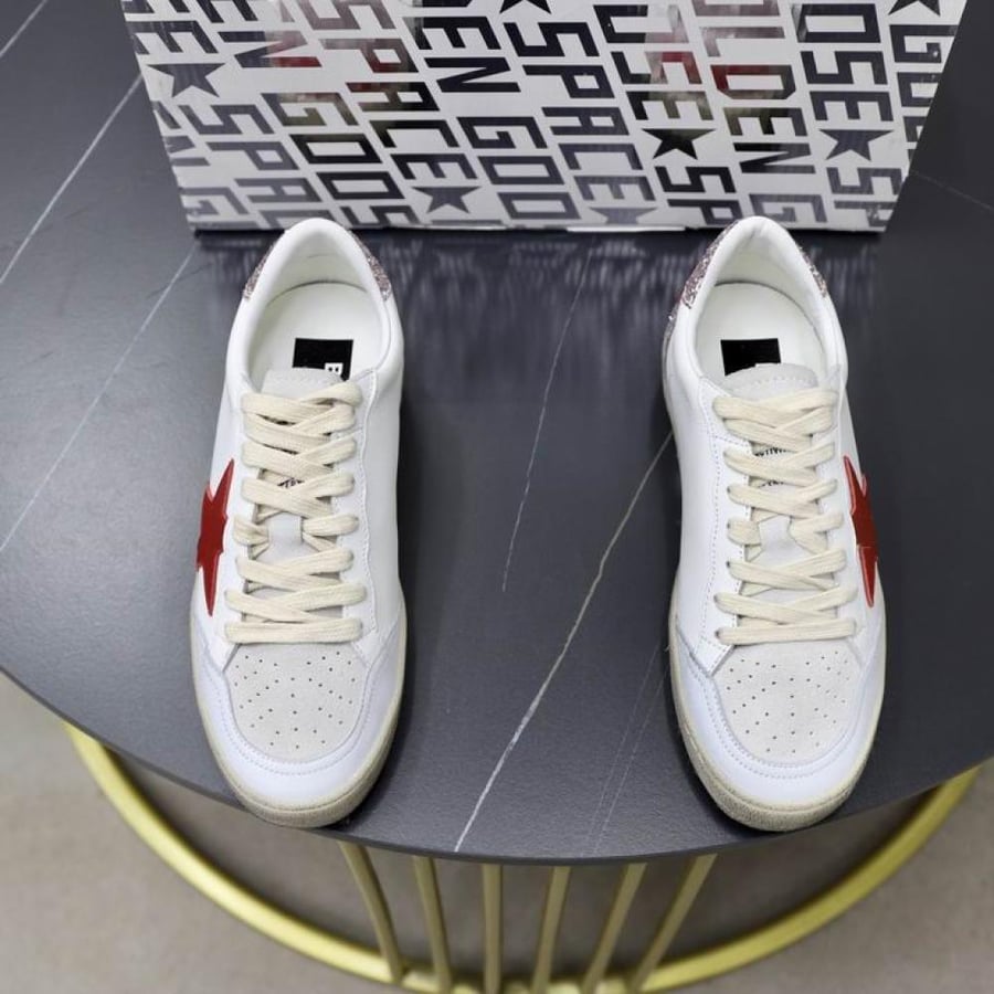حذاء سنيكرز جولدن جوس Golden Goose