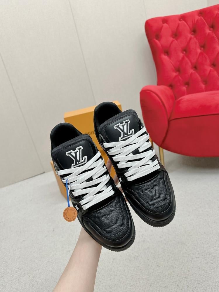 سنيكرز لويس فيتون LV Trainer