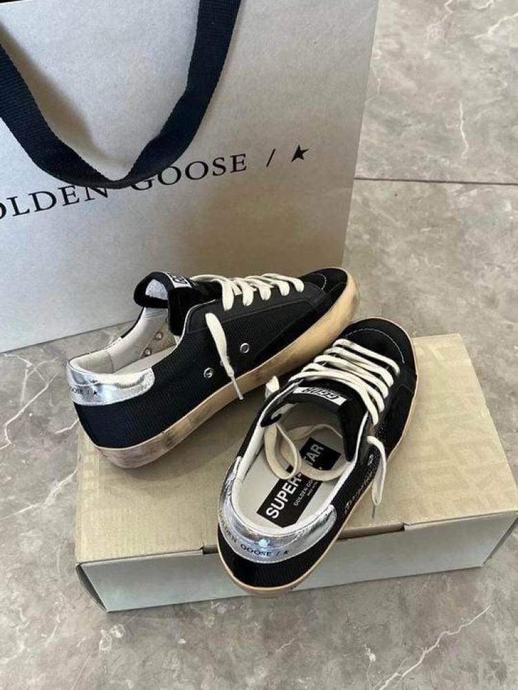حذاء سنيكرز جولدن جوس Golden Goose